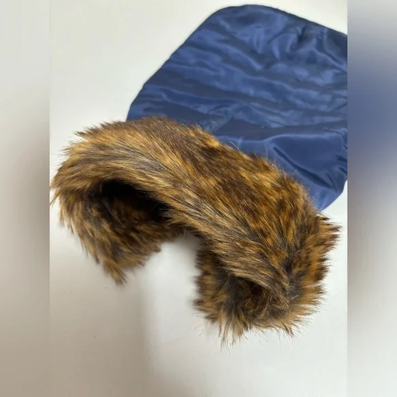 Dog puffer jacket with fur collar navy blue with brown faux fur,‎ size M medium - Picture 3 of 12